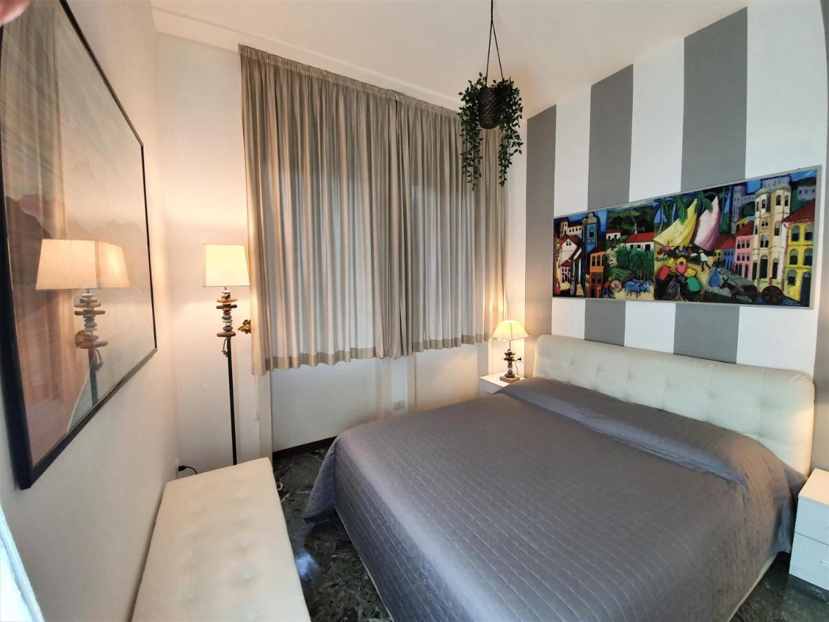 S. Ambrogio Square Apartment Milan Bagian luar foto